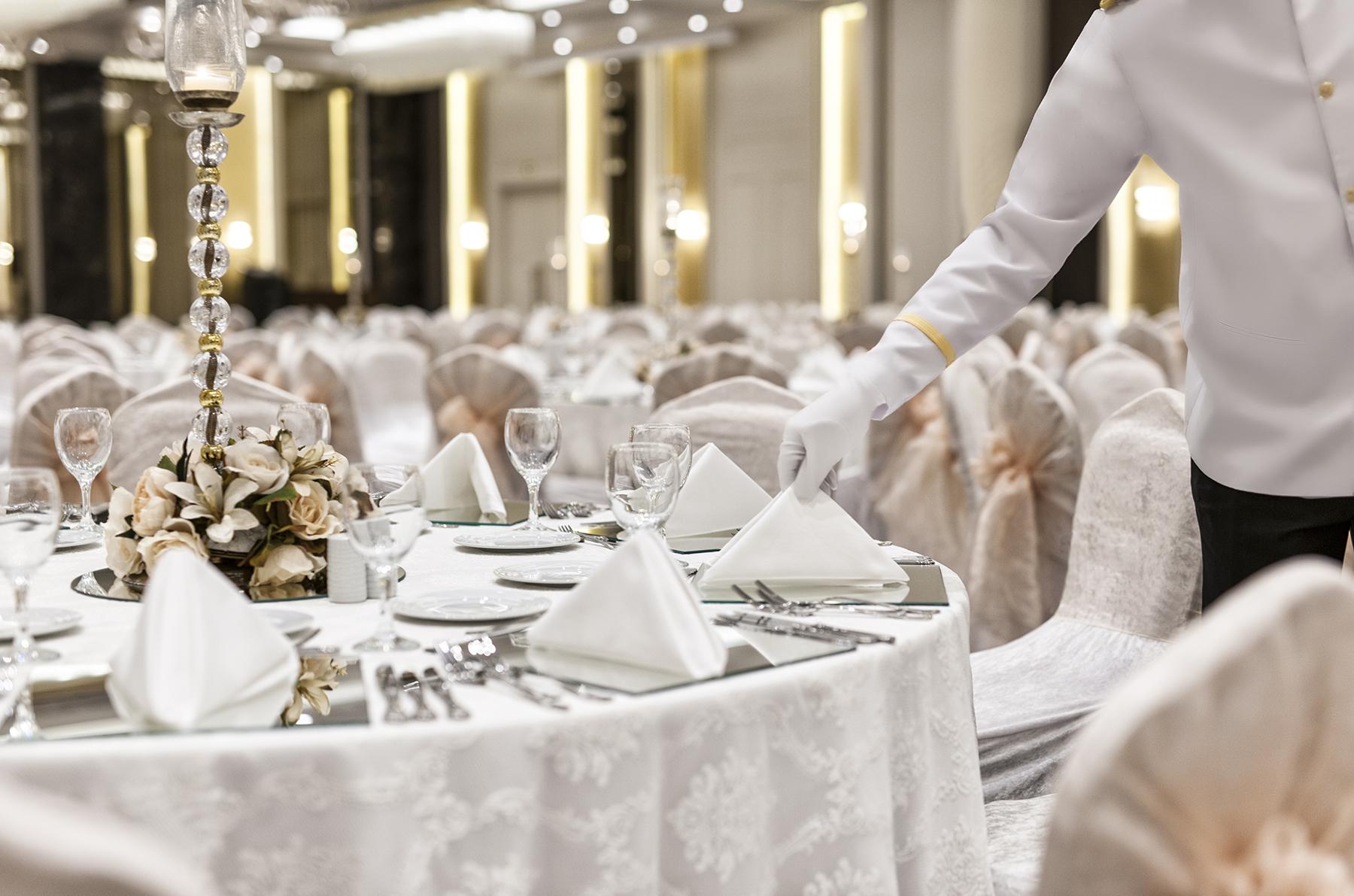 Elite World Grand Istanbul Basin Ekspres Hotel Exterior photo Banquet hall